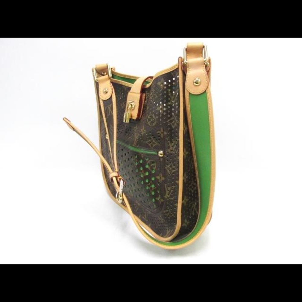 Louis Vuitton Bag - Picture 4 of 6